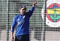 Fenerbahçe'de Erol Bulut'tan futbolcularla toplantı!