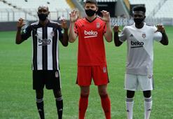 Beşiktaş yeni sezon formalarını tanıttı