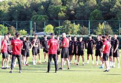 Ümit Milli Futbol Takımı'nda 3 oyuncu aday kadrodan çıkarıldı