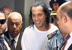 Ronaldinho rahat durmuyor