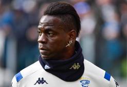 Beşiktaş taraftarı çıldırdı: Come to Beşiktaş Balotelli!