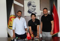 Onur Bayramoğlu ve Hasan Ulaş Uygur, Eskişehirspor'da kaldı