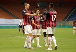 Zlatan Ibrahimovic tarihe geçti, Milan rahat kazandı