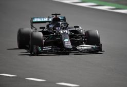 Büyük Britanya'da pole pozisyonu Hamilton'ın