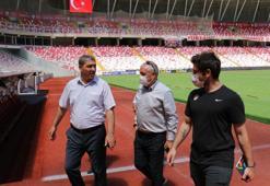 UEFA yetkilileri Sivas Yeni 4 Eylül Stadyumu'nu denetledi