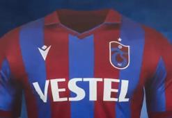 Trabzonspor'un forma tanıtımı Hicran'dan