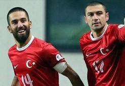 Burak Yılmaz'dan Arda Turan paylaşımı!
