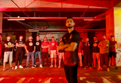 Galatasaray, yeni sezonda giyeceği formaları işte bu videoyla tanıttı!