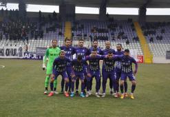 Afjet Afyonspor topbaşı yapıyor