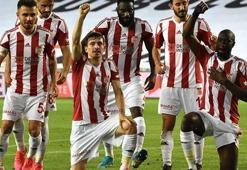 7 maç kaldı ama Mert Hakan Yandaş takımı bırakmadı
