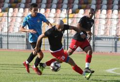 Manisaspor hazırlık maçında Somaspor'a 4-1 kaybetti