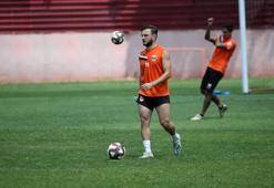 Adanaspor'un genç futbolcuları umutlarını kaybetmedi