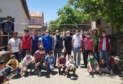 Türkiye Voleybol Federasyonu, çocukların sokakta voleybol oynamalarına kayıtsız kalmadı
