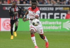 Beşiktaş'tan Nana Ampomah için kiralama teklifi
