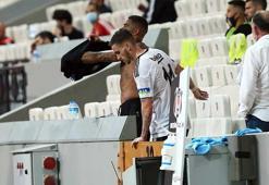 Beşiktaş'ta Kevin Prince Boateng'den formayı yere atma açıklaması