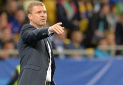 Fenerbahçe'de teknik direktör gelişmesi! Rebrov'un anlaşma şartı!