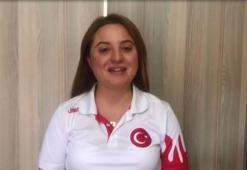 Manisalı eskrimciler sanal turnuvayla örnek oldu