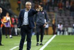 Rıza Çalımbay: Normal bir lig oynanmayacak, farklı olacak!