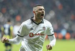 Burak Yılmaz ve Dorukhan'dan flaş değişiklik!