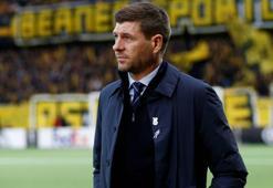 Steven Gerrard en iyi 11'ini belirledi