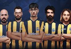 KMF 2020 şampiyonu Fenerbahçe kadroda revizyona gitti