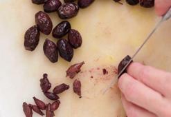 Zeytin çekirdeğinin faydaları nelerdir? Zeytin çekirdeği ne işe yarar? Zeytin çekirdeği nasıl kullanılır?