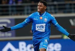 Jonathan David'i Betis kapıyor