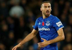 Cenk Tosun: Süper Lig'de şampiyonluk adayım Trabzonspor