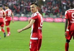 Mert Hakan Yandaş'ın menajerinden flaş transfer açıklaması