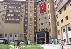 11 günlük bebeğin corona virüs testi pozitif çıktı, 25 kişi karantinaya alındı