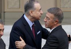 Ahmet Ağaoğlu'ndan Mustafa Cengiz'e geçmiş olsun mesajı