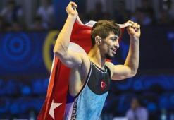 Milli güreşçi Kerem Kamal, dünya şampiyonu!