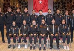 Taekwondo Milli Takımı, büyük sınav için İngiltere'ye uçtu