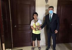 Online Satranç turnuvasında dereceye giren sporcular ödüllendirildi