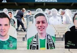 Bundesliga'da ‘karton taraftar' projesi rekora koşuyor!