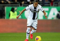 Bruno Alves futbolu Porto'da bırakmak istiyor