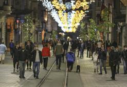 Yasak bitti, İstiklal Caddesi doldu, taştı