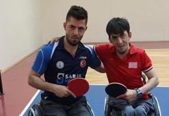 Abdullah ve Ali Öztürk kardeşler çalışmalarını evlerinde sürdürüyor