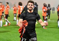 Jimmy Cabot, Beşiktaş'a transfer iddialarını yanıtladı