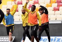 Yeni Malatyaspor yurt dışındaki futbolcularını bekliyor