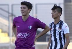 Manisasporlu Bilal Budak Beşiktaş yolunda
