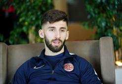 Doğukan Sinik'ten Fenerbahçe ve Emre Belözoğlu açıklaması