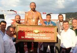 Burdur'da başpehlivan Ali Gürbüz