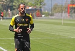 Göztepe gruplar halinde başladı