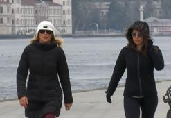 Bebek Sahili'nde yasağa rağmen sabah sporuna çıktılar
