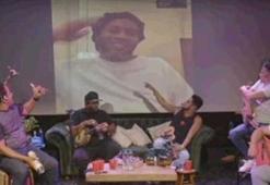 Ronaldinho ev hapsinde canlı yayına katıldı