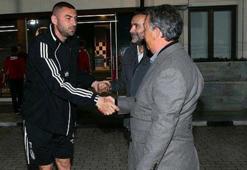 Son dakika: Beşiktaş'ta maaş zirvesi! Ahmet Nur Çebi, Burak Yılmaz ile tesislerde görüştü