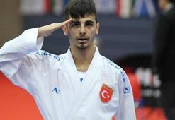 Rus rakibini yenen Milli karateci Eray Şamdan Mehmetçik'e selam yolladı