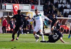 Bursaspor kan kaybetmeye devam ediyor
