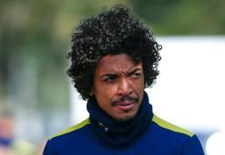 Luiz Gustavo'ya büyük onur